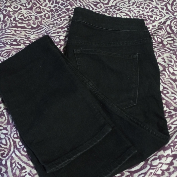 H&M - Picture 2 of 3